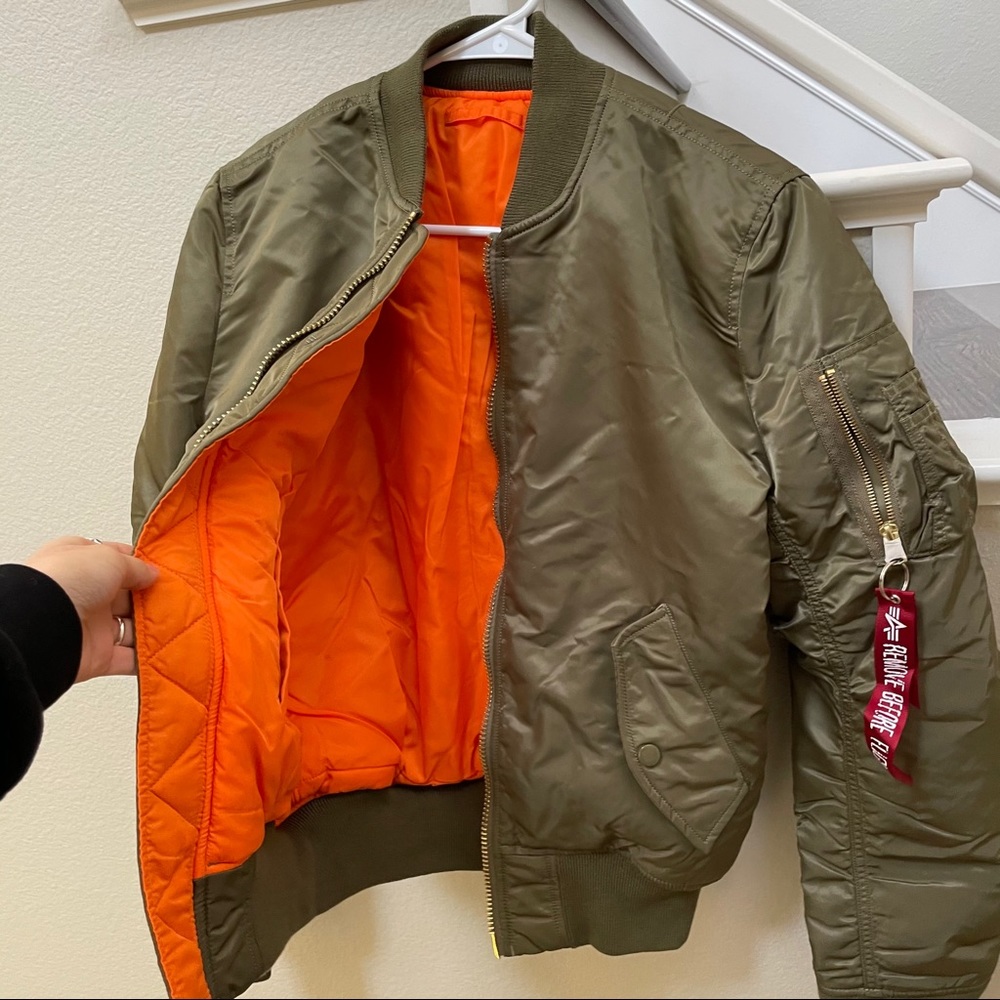 BNWT Alpha Industries Bomber Jacket - Slim Fit